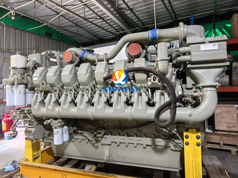 Precisa de um motor para um grande caminhão de mineração? Não procure mais.