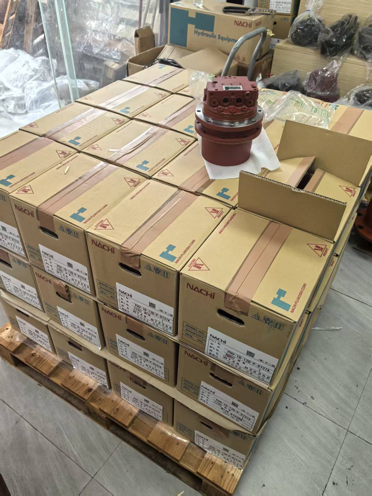 Mais de 100 unidades finais PHV-1B-12B em estoque: definição de preços para minis de 2 toneladas